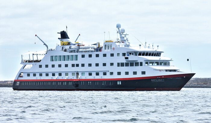 Shore excursions and activities on Tauck Santa Cruz II